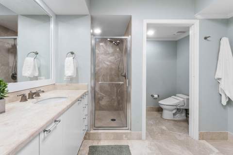 2640 Lake Shore Drive #1210, Riviera Beach FL - photo 19 of 59