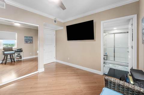 2640 Lake Shore Drive #1210, Riviera Beach FL - photo 21 of 59