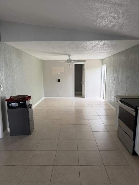 21521 S HERITAGE Circle, Pembroke Pines FL - photo 20 of 29