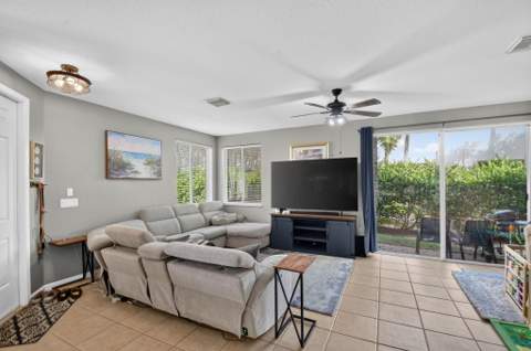 2785 S EVERGREEN Circle, Boynton Beach FL - photo 7 of 70