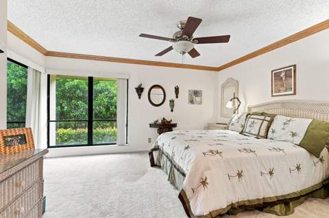 11 Lexington Lane #B, Palm Beach Gardens FL - photo 12 of 27