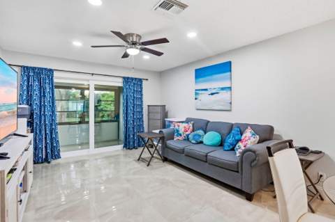 13984 Via Flora #C, Delray Beach FL - photo 10 of 27