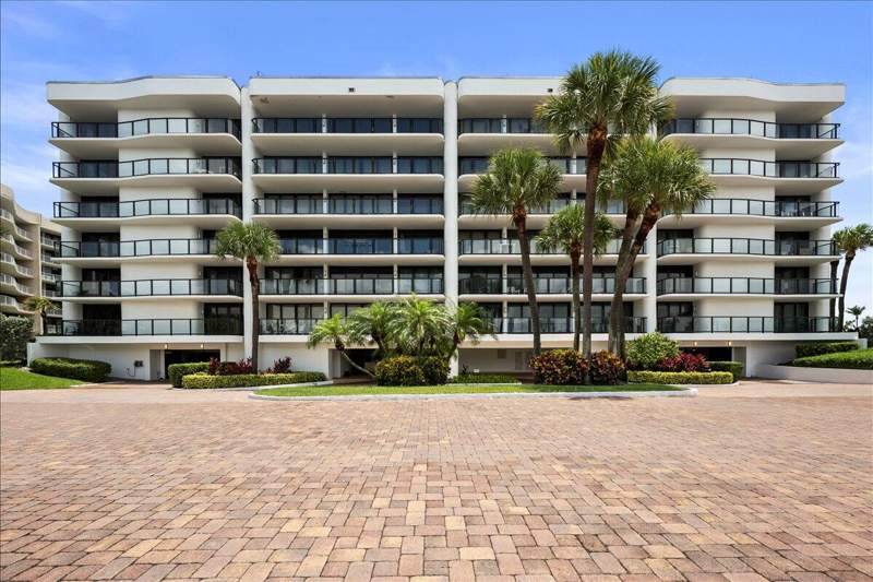 2 bedroom Condominium at 3440 S Ocean Boulevard #605 N, Halcyon Of Palm Beach, Palm Beach — photo 5
