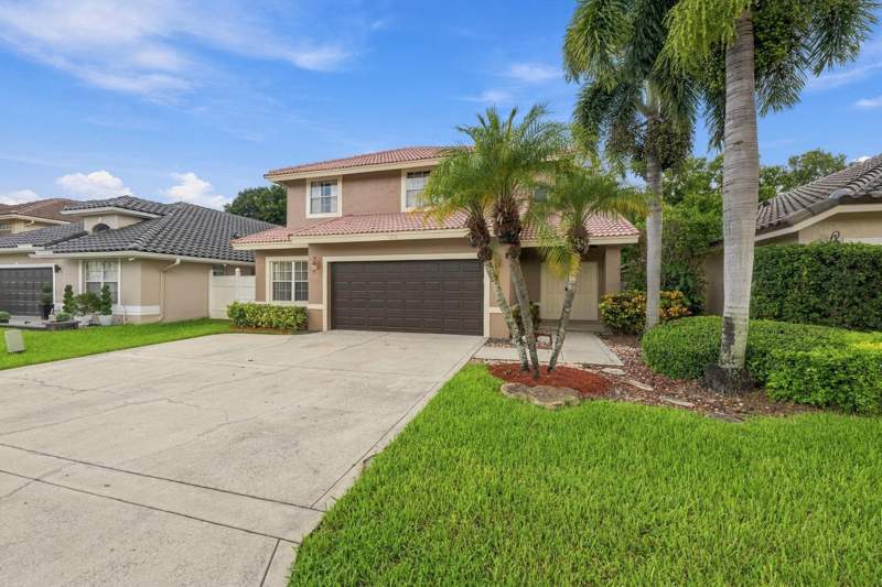4 bedroom Single Family Residence at 10230 Brookville Lane, HILLSBORO COUNTRY CLUB, Boca Raton — photo 1