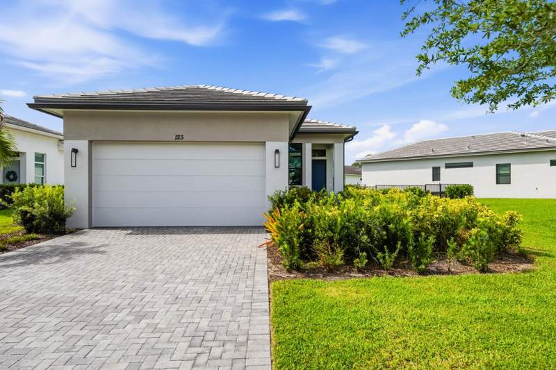 2 bedroom Single Family Residence at 125 SE Strada Cervaro, TESORO PRESERVE PLAT NO 2, Port St. Lucie — photo 3