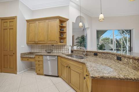9076 Taverna Way, Boynton Beach FL - photo 19 of 73