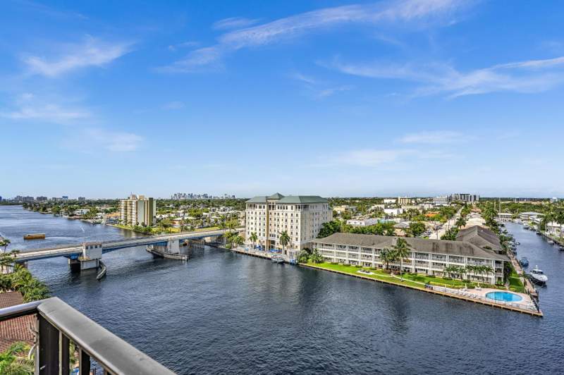 2 bedroom Condominium at 3233 NE 32nd Avenue #1103, Continental Condo, Fort Lauderdale — photo 2