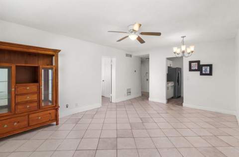 418 S CYPRESS Road #106, Pompano Beach FL - photo 7 of 38