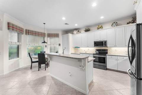 7310 Marbella Echo Drive, Delray Beach FL - photo 8 of 70