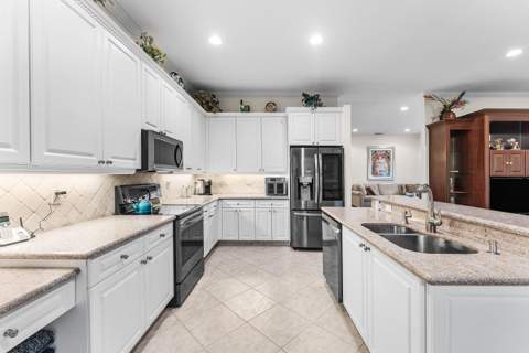 7310 Marbella Echo Drive, Delray Beach FL - photo 10 of 70
