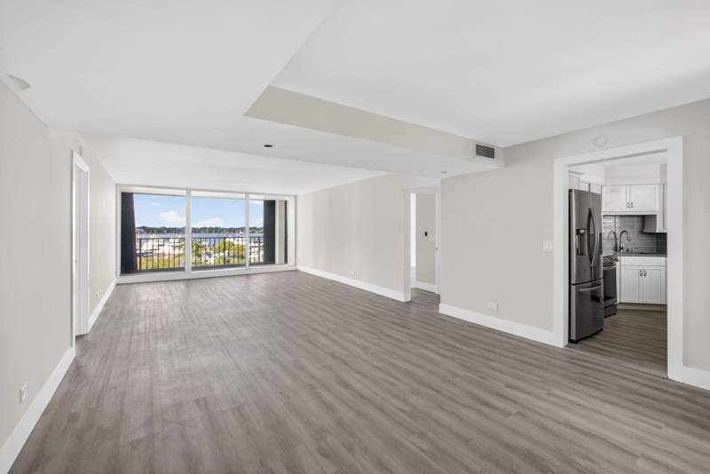 2 bedroom Condominium at 136 Lakeshore Drive #511, Old Port Cove Condo Two, North Palm Beach — photo 2
