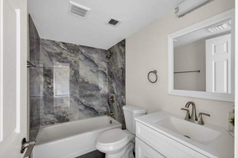 136 Lakeshore Drive #511, North Palm Beach FL - photo 12 of 17