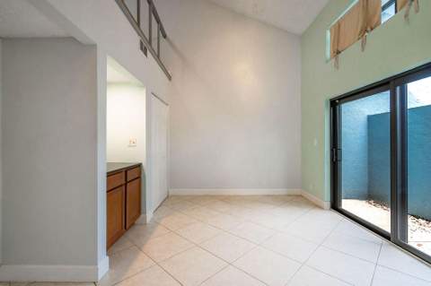 2840 S OAKLAND FOREST Drive #2703, Oakland Park FL - photo 19 of 43