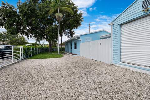 245 SW 20th Street, Fort Lauderdale FL - photo 19 of 21