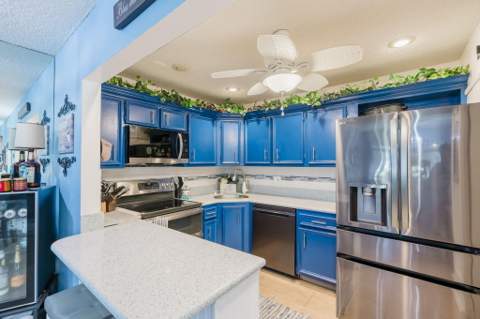 106 Lake Pine Circle #D-2, Greenacres FL - photo 11 of 31