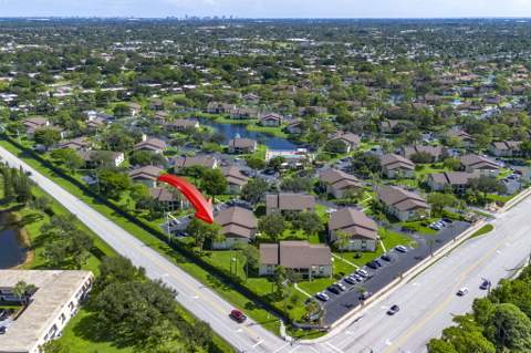 106 Lake Pine Circle #D-2, Greenacres FL - photo 23 of 31
