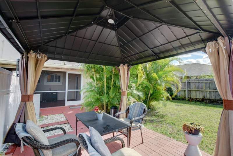6 bedroom Single Family Residence at 1371 Woodcrest Road, WOODCREST, West Palm Beach — photo 5