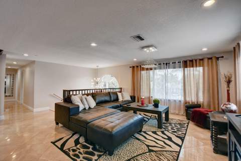 1371 Woodcrest Road, West Palm Beach FL - photo 21 of 27