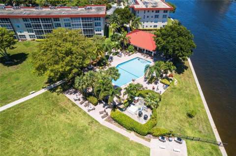 3150 NE 48th Court #410, Lighthouse Point FL - photo 13 of 17