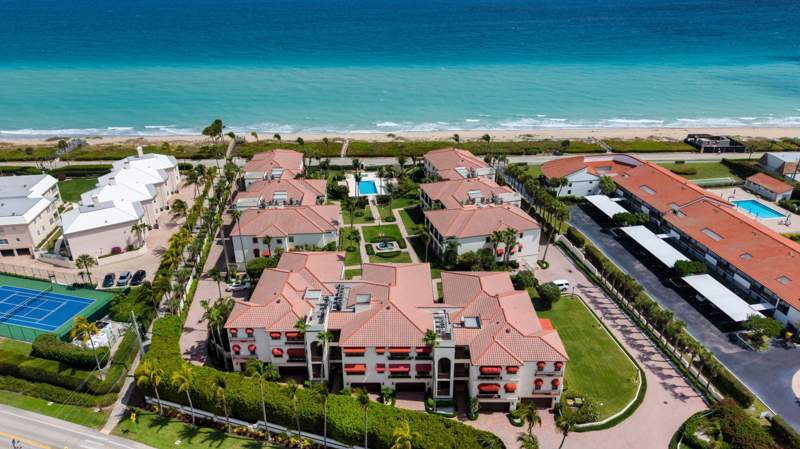 3 bedroom Condominium at 5833 N OCEAN Boulevard #D2, PORTOFINO OF OCEAN RIDGE CONDO, Ocean Ridge — photo 2