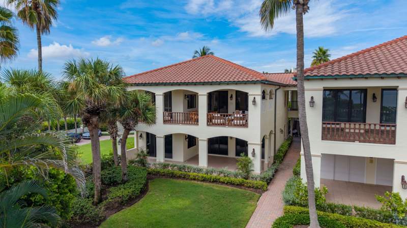 3 bedroom Condominium at 5833 N OCEAN Boulevard #D2, PORTOFINO OF OCEAN RIDGE CONDO, Ocean Ridge — photo 4