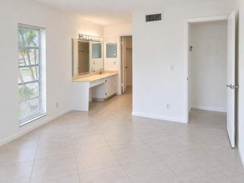 13638 Via Flora #D, Delray Beach FL - photo 12 of 38
