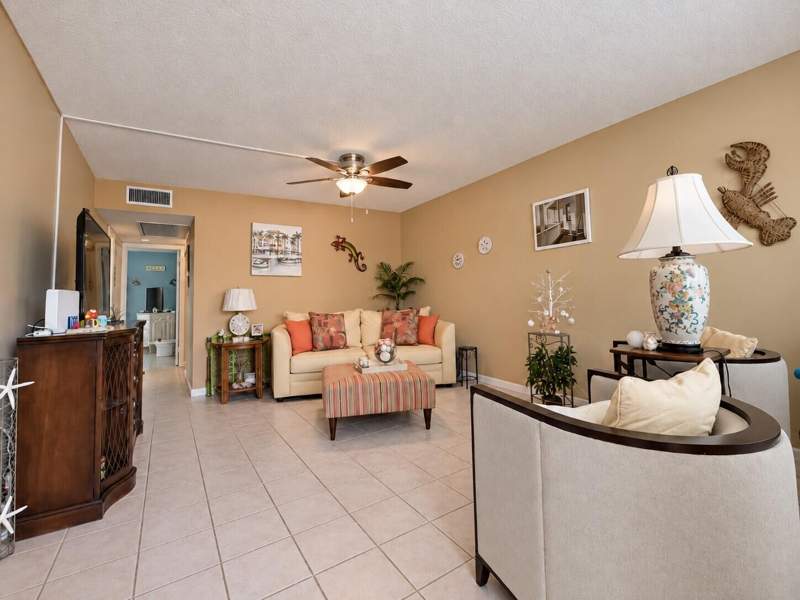2 bedroom Condominium at 108 Somerset F, SOMERSET CONDOS, West Palm Beach — photo 5