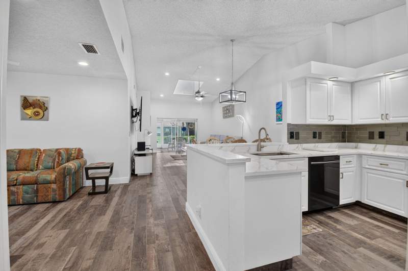 2 bedroom Villa at 6427 Pointe Pleasant Circle, Huntington Pointe, Delray Beach — photo 5