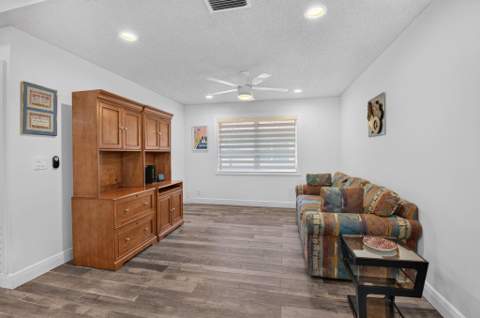 6427 Pointe Pleasant Circle, Delray Beach FL - photo 7 of 73