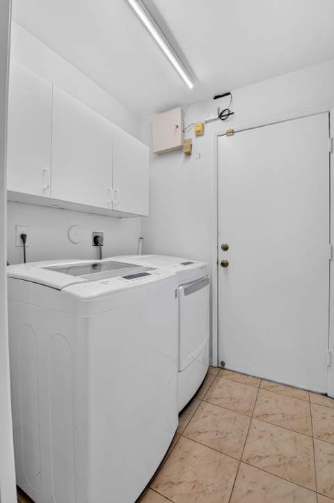6427 Pointe Pleasant Circle, Delray Beach FL - photo 19 of 73