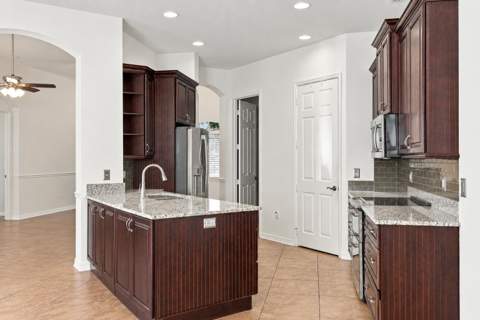 718 SW Myakka River, Port St. Lucie FL - photo 11 of 26