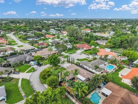 1167 Jason Way, West Palm Beach FL - photo 9 of 77