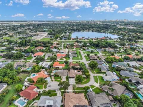 1167 Jason Way, West Palm Beach FL - photo 19 of 77