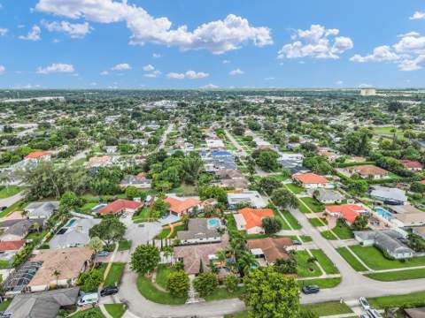 1167 Jason Way, West Palm Beach FL - photo 21 of 77
