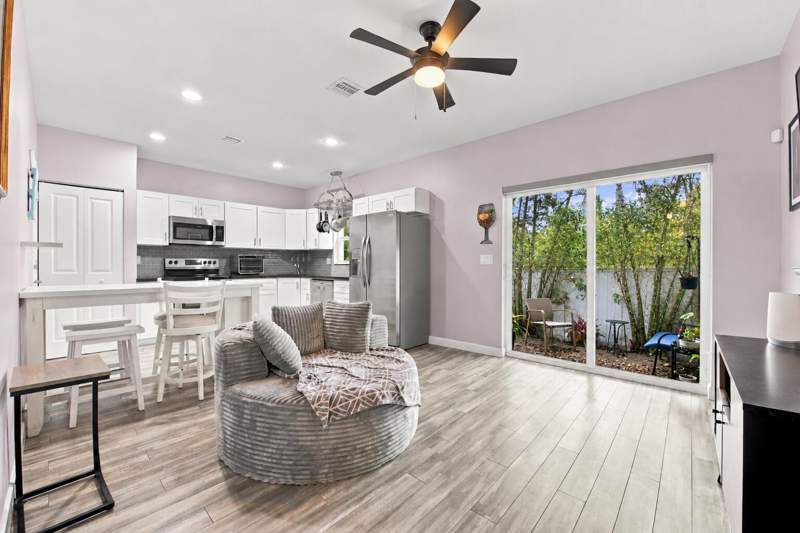 3 bedroom Townhouse at 1029 NW 2nd Avenue #1029, South Middle River, Fort Lauderdale — photo 2