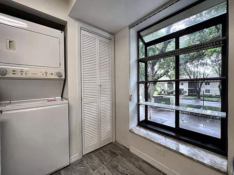 719 Gardens Drive #206, Pompano Beach FL - photo 8 of 47