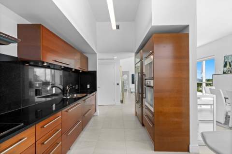 101 S Fort Lauderdale Beach Boulevard #607, Fort Lauderdale FL - photo 10 of 32