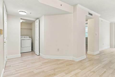 1801 N Flagler Drive, West Palm Beach FL - photo 9 of 38