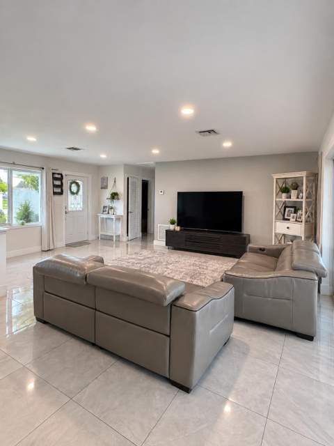 816 SW 2nd Street, Boca Raton FL - photo 7 of 13
