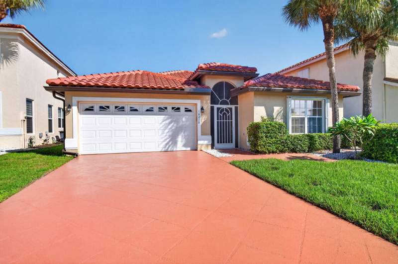 3 bedroom Single Family Residence at 18270 Coral Chase Drive, Boca Chase Tr 9 D, Boca Raton — photo 2