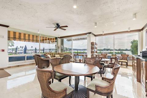 2840 S Ocean Boulevard #601, Palm Beach FL - photo 17 of 18