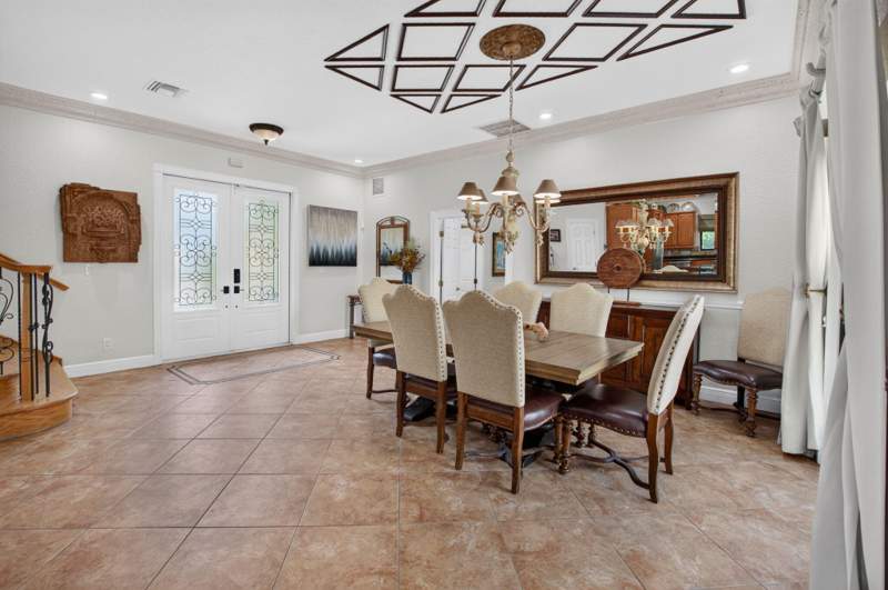 5 bedroom Single Family Residence at 749 SW 2nd Street, Royal Oak Hills, Boca Raton — photo 5