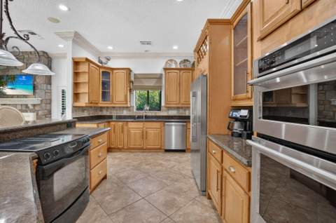 749 SW 2nd Street, Boca Raton FL - photo 10 of 39