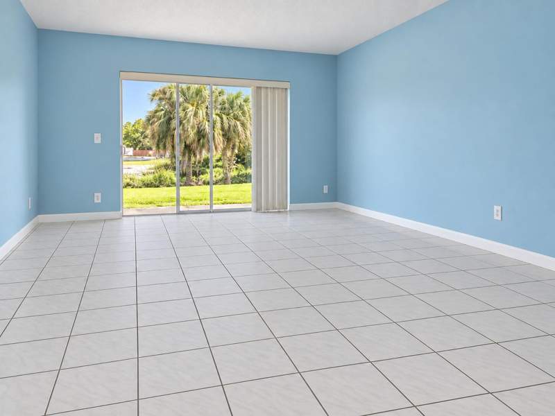 2 bedroom Condominium at 10113 TWIN LAKES Drive #24-E, LAKEWOOD VILLAGE, Coral Springs — photo 4