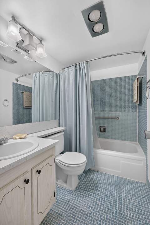 253 Northampton M, West Palm Beach FL - photo 10 of 34