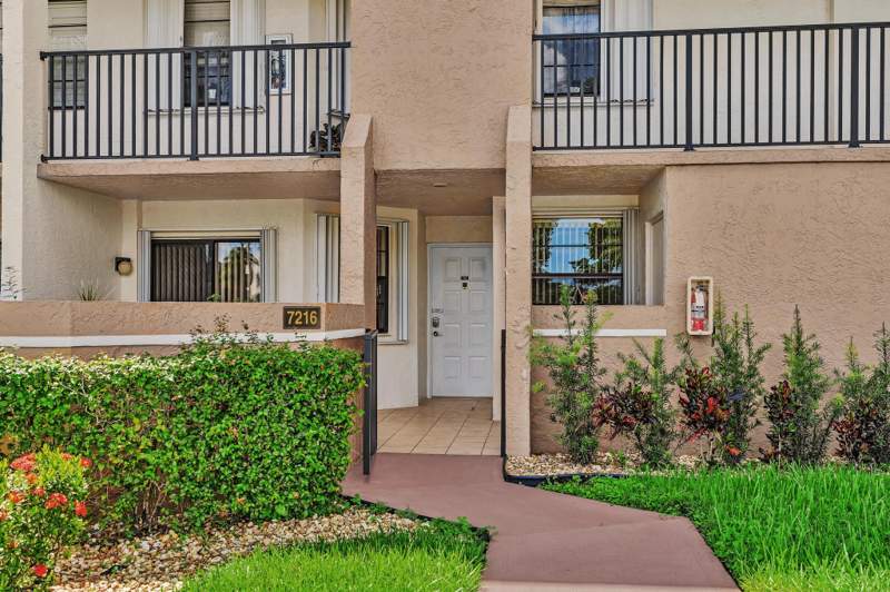 2 bedroom Condominium at 7216 Fairfax Drive #109, FAIRFAX CONDOMINIUM, Tamarac — photo 2
