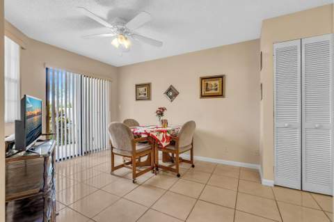 7216 Fairfax Drive #109, Tamarac FL - photo 15 of 72