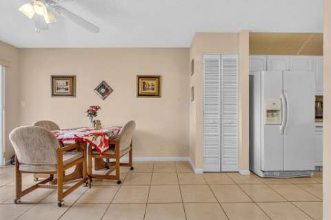 7216 Fairfax Drive #109, Tamarac FL - photo 16 of 72