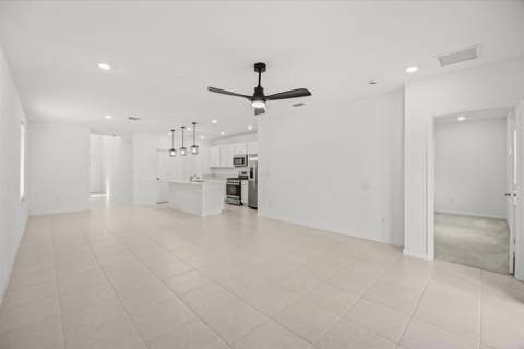 11065 NW Pondside Lane, Port St. Lucie FL - photo 13 of 48