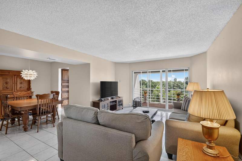 2 bedroom Condominium at 3597 Birdie Drive #604 C, Poinciana Place Condo A,B And C, Lake Worth — photo 5